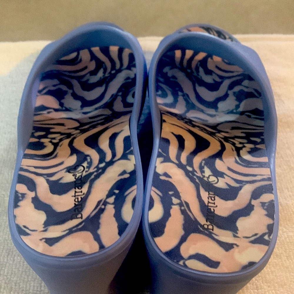 Brand New! Wedge Heels Bare Traps Sandals - Picture 4 of 4